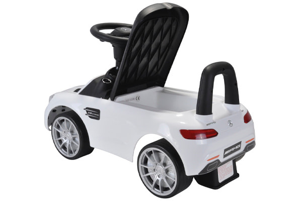 Opbergruimte onder de zitting