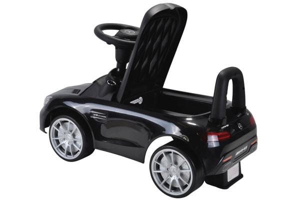 Opbergruimte onder de zitting