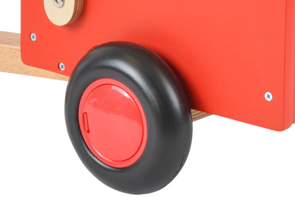 Geluidsarme en krasvrije wielen.