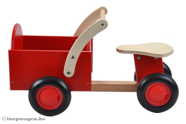 De loopwagen is geschikt als kraamcadeau.