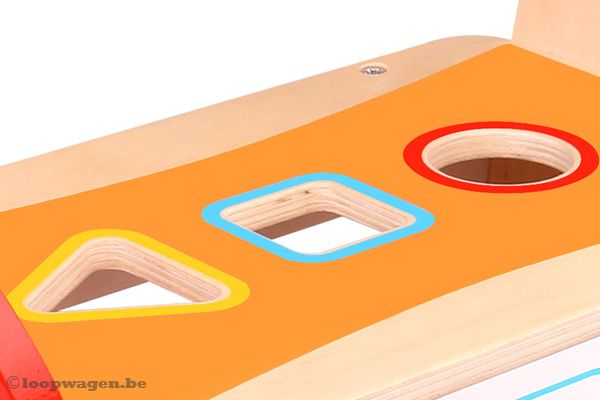 Zitting met openingen voor de blokken.