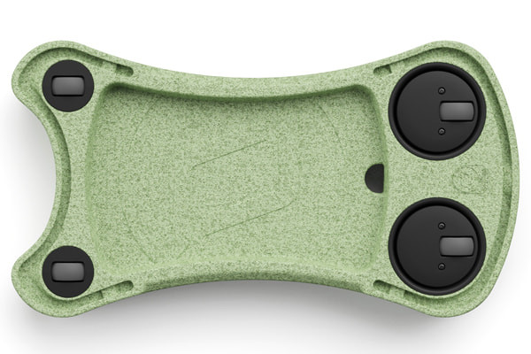 Met twee vaste wielen en twee zwenkwielen